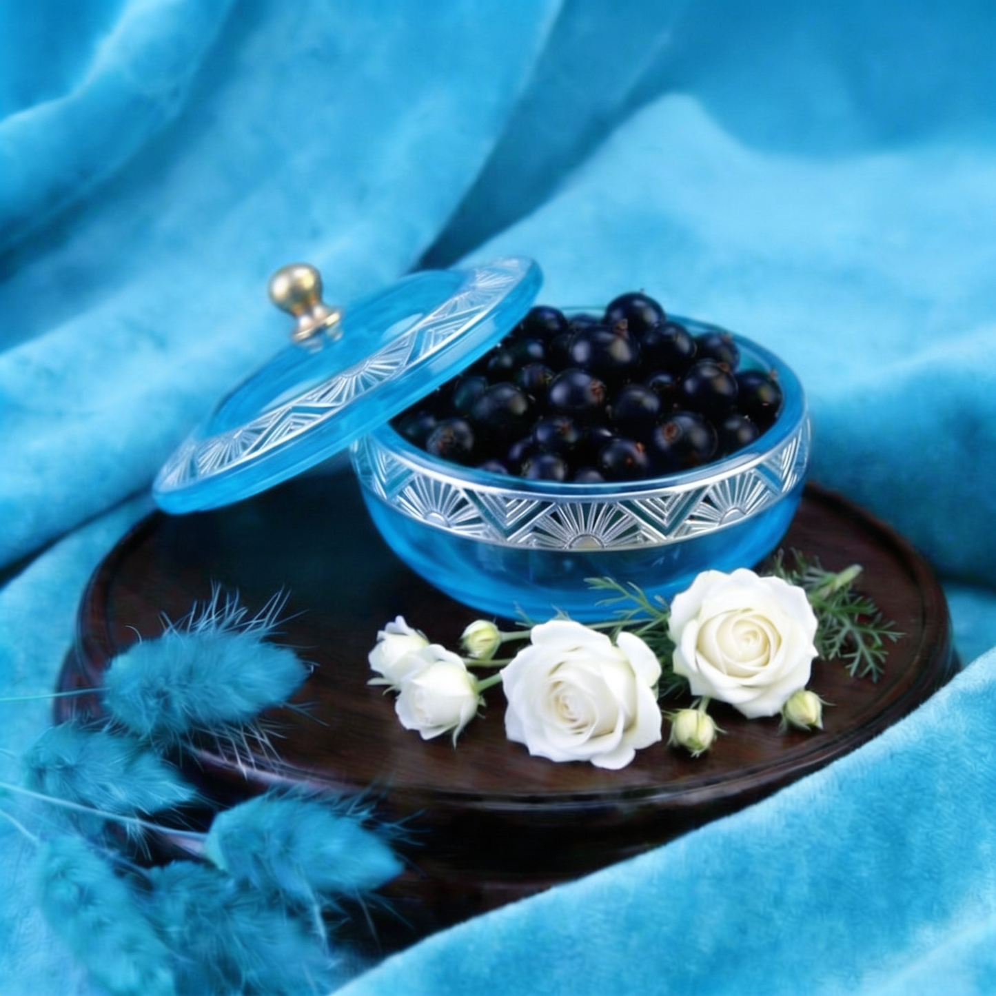 Bio Elderberry Seed Oil Ultrasonically Infused with Labdanum Resin and White Rose