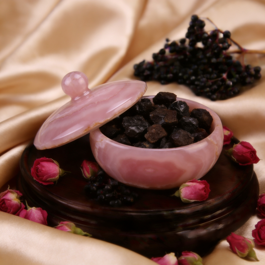 Bio Elderberry Seed Oil Ultrasonically Infused with Labdanum Resin and Damask Rose Flower